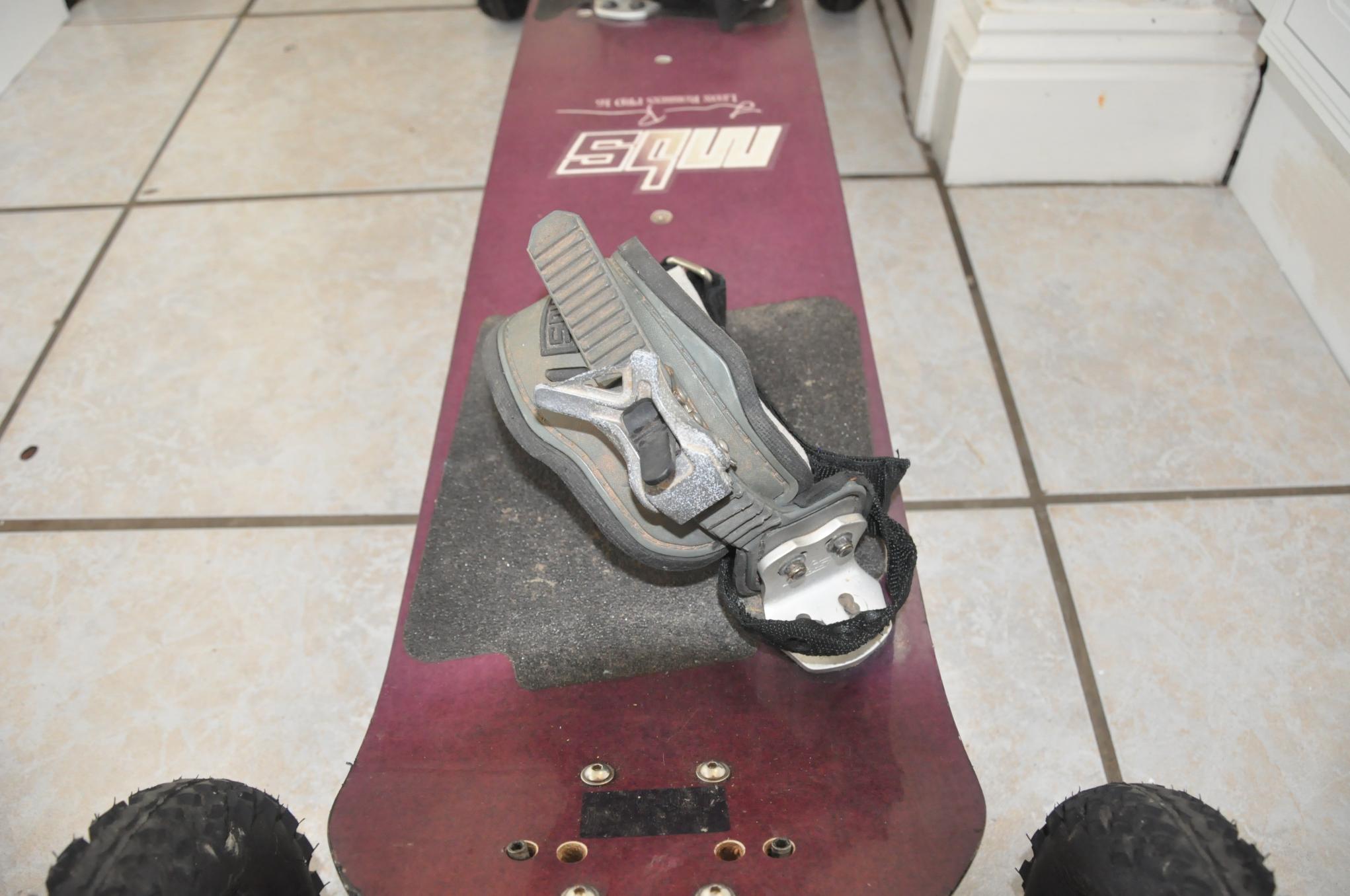 MBS Leon Robbins Comp 16 Pro Board - Buy & Sell - Extreme Kites