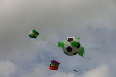 Kapfoil and soccer balls