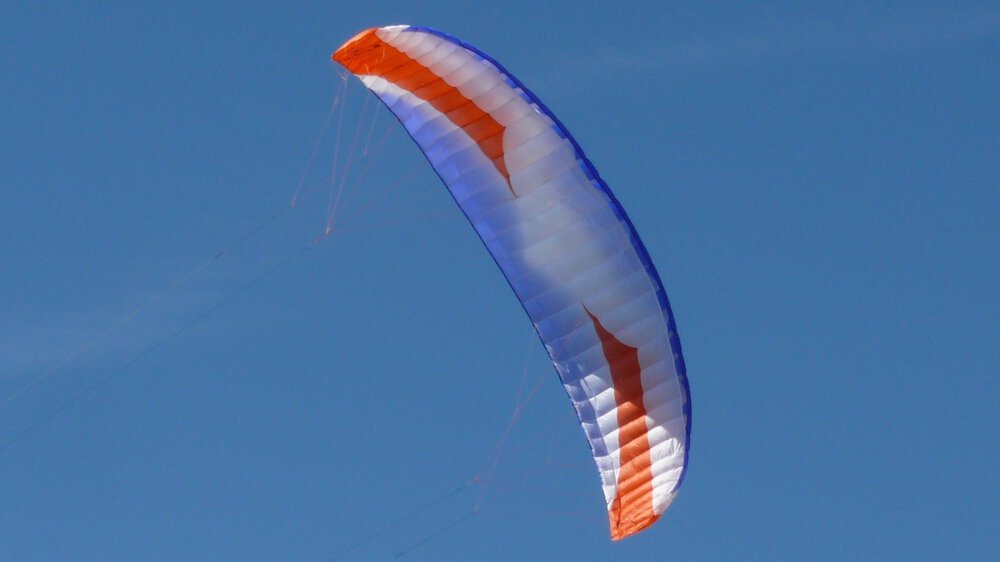 peter_lynn_vapor_016-kite_flying.thumb.j