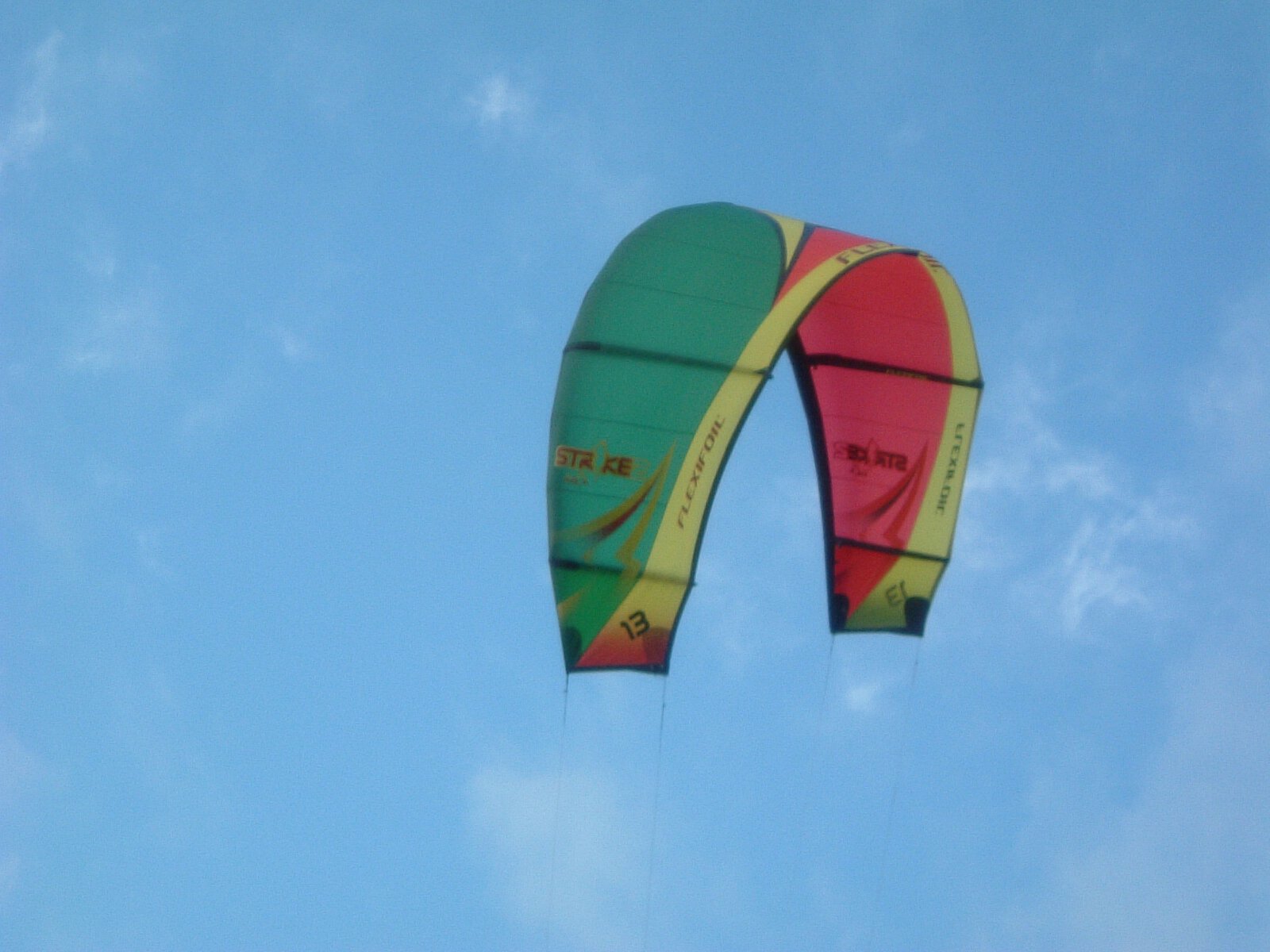 Flexifoil Strike 2 Extreme Kites