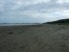 Main Beach looking towards Yeppoon.jpg